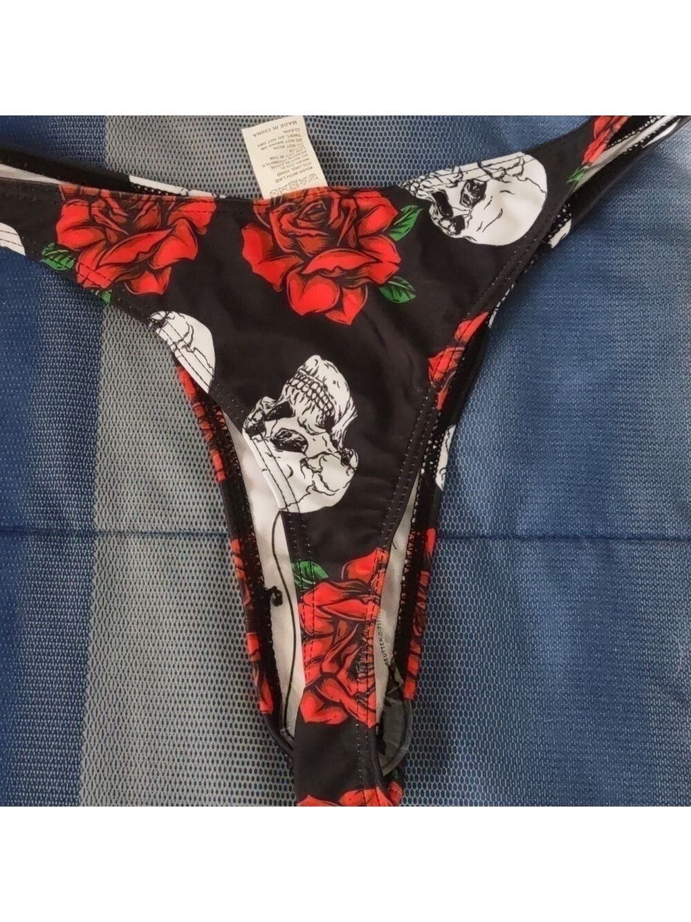 Skeleton Flower Print Bikini Set Women - Picture 7 of 7